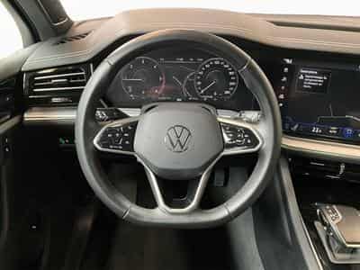 VW Touareg Elegance+V6+4M+Pano+AHK+Luft (2023) - Photo 10
