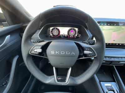 Skoda Octavia Sportline+DSG+StandH.+P.Comfort (2025) - Photo 10