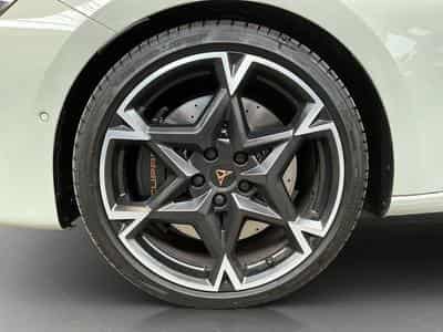 Cupra Leon VZ+DSG+Dinamica+Pure-Perf.+Int.Drive (2025) - Photo 8