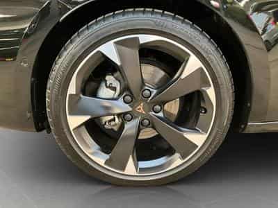 Cupra Leon DSG+Dinamica+Pure-Perf.+Int.Drive (2025) - Photo 8