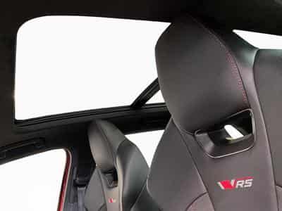Skoda Octavia RS+DSG+Pano+AHK+Stand-H (2025) - Photo 15