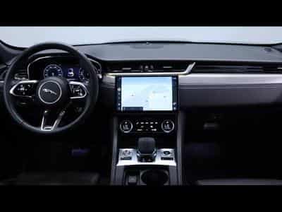 Jaguar F-Pace S D165 AWD Auto (2024) - Photo 10