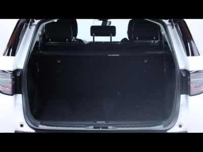 Land-Rover Discovery Sport D165 S R-Dynamic AWD Auto (2024) - Photo 8