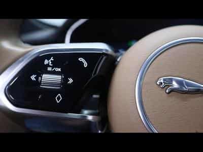 Jaguar F-Pace P400e SE (2022) - Photo 15