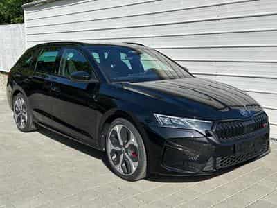 Skoda Octavia RS (2026) - Photo 1