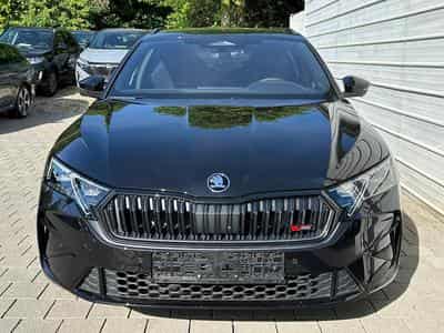 Skoda Octavia RS (2026) - Photo 2