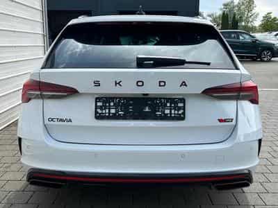 Skoda Octavia RS (2026) - Photo 5
