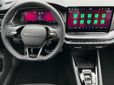Skoda Octavia RS (2026) - Photo 8