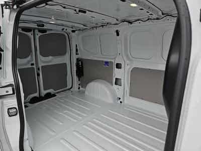 VW T7 Transporter Kaste 2.0 TDI 81 kW KR (2025) - Photo 12
