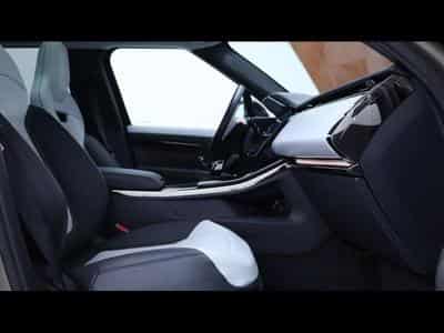 Land-Rover Range Rover Sport SV Edition One (2024) - Photo 8