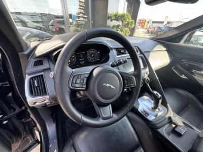 Jaguar E-Pace R-Dynamic S 2019 (2019) - Photo 4