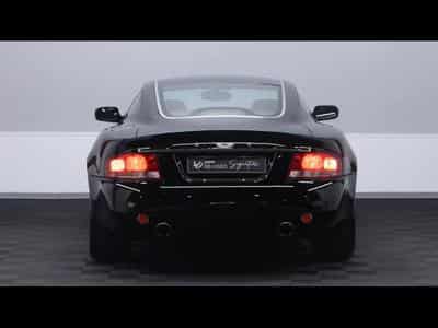 Aston-Martin V12 5.9 V12 469Ch (2004) - Photo 5