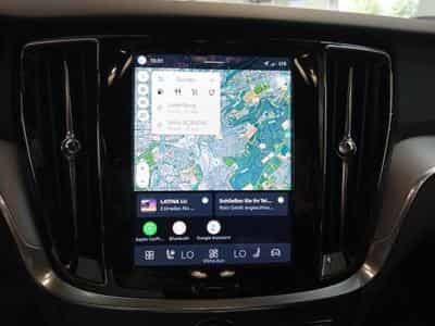 Volvo V60 B4 Plus Dark / Essence (2025) - Photo 15
