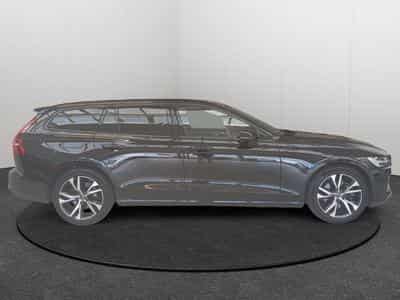 Volvo V60 B4 Plus Dark / Essence (2025) - Photo 5