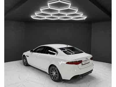 Jaguar XE P300 AWD HSE (2022) - Photo 3