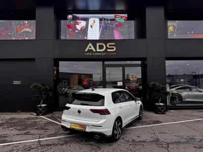 VW Golf GTI VIII Clubsport 2.0 TSI 300CV (2023) - Photo 13