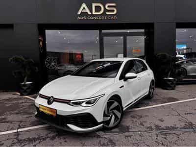 VW Golf GTI VIII Clubsport 2.0 TSI 300CV (2023) - Photo 2