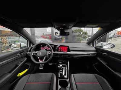 VW Golf GTI VIII Clubsport 2.0 TSI 300CV (2023) - Photo 7