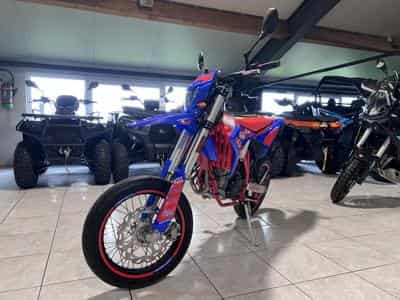 Beta RR Motard 125 RACE (2026) - Photo 2