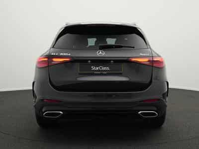 Mercedes GLC 300 d 4M AMG-Line LED+Kamera+AHK+Night+Memo (2025) - Photo 4