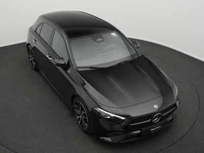 Mercedes A 200 d AMG-Line Multi+Kamera+Night+19" (2025) - Photo 10