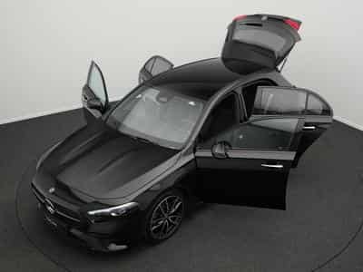 Mercedes A 200 d AMG-Line Multi+Kamera+Night+19" (2025) - Photo 12