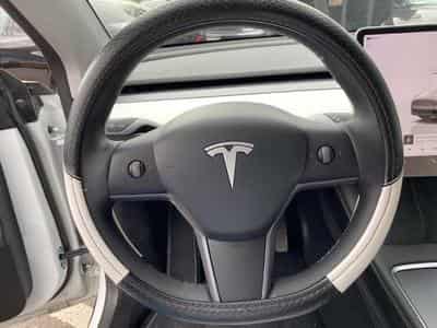 Tesla Model Y Model Y RWD garantie constructeur 02/28 (2024) - Photo 10