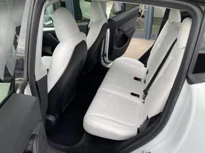 Tesla Model Y Model Y RWD garantie constructeur 02/28 (2024) - Photo 14