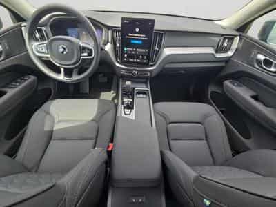 Volvo XC60 B5 Core / Essence (2025) - Photo 3