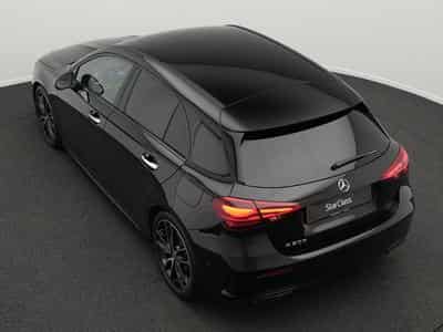 Mercedes A 200 AMG-Line Multi+Kamera+Night+19" (2025) - Photo 11
