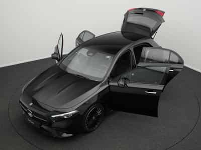 Mercedes A 200 d AMG-Line Multi+Kamera+Night+19" (2025) - Photo 12