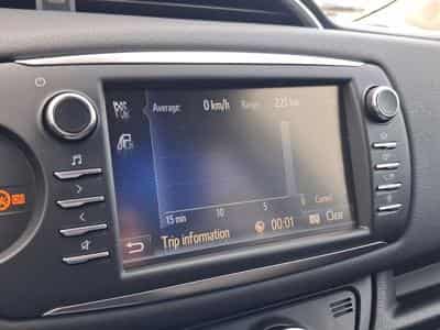 Toyota Yaris Y20 (2019) - Photo 9