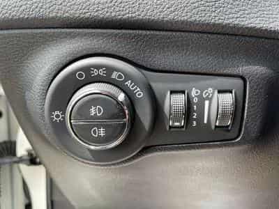 Jeep Compass 4x4 Auto Limited JUSQU'A 48 MOIS DE GARANTIE (2019) - Photo 11