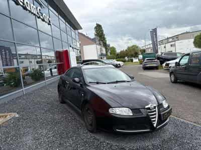 Alfa-Romeo GT 2.0 150 CV DIESEL (2007) - Photo 6
