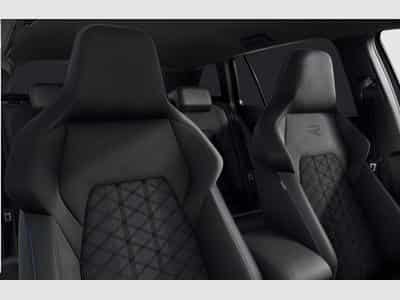 VW Golf Variant R-Line (2026) - Photo 5
