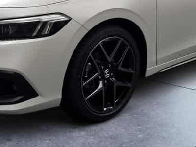 Honda Civic -13% 2.0 i-MMD 184ch e:HEV Advance (2026) - Photo 8