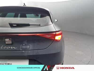 Seat Leon -25% 2.0 TDI 115ch Style XL (2025) - Photo 4