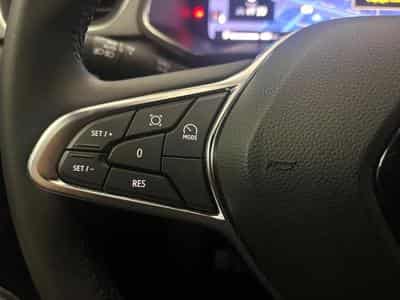 Renault Captur -25% 1.6 E-Tech full hybrid 145ch Techno (2025) - Photo 12