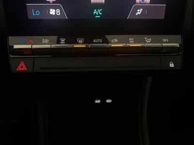Renault Captur -25% 1.6 E-Tech full hybrid 145ch Techno (2025) - Photo 8