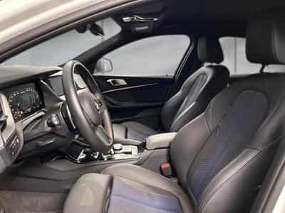 BMW 118 -36% M135iA xDrive 306ch Edition M Sport Pro (2023) - Photo 11