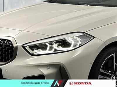 BMW 118 -36% M135iA xDrive 306ch Edition M Sport Pro (2023) - Photo 8