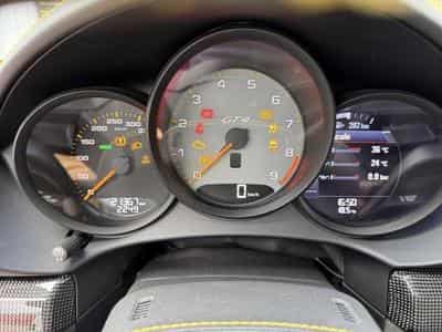 Porsche 718 4.0 420ch GT4 (2020) - Photo 12
