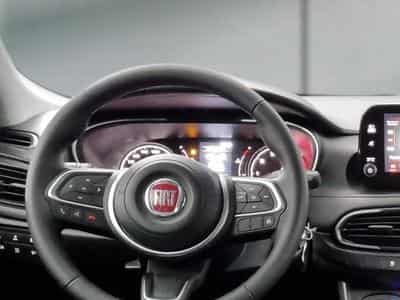 Fiat Tipo 1.6 MultiJet 130ch (2024) - Photo 11