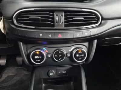 Fiat Tipo 1.6 MultiJet 130ch (2024) - Photo 8
