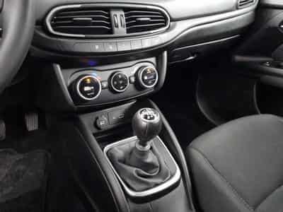 Fiat Tipo 1.6 MultiJet 130ch (2024) - Photo 9
