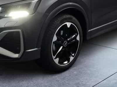 Audi Q2 -18% 30 TDI 116ch S-Line (2025) - Photo 7