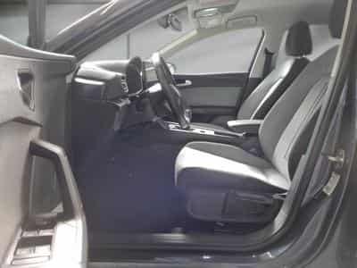 Seat Leon -23% IV SPORT TOURER 2.0 TDI 115CH STYLE XL (2025) - Photo 11
