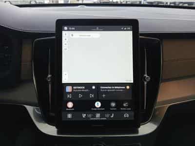 Volvo XC90 T8 AWD Core / Hybride (2025) - Photo 12
