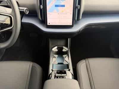Volvo EX30 Plus Extended Range / Electrique (2024) - Photo 11