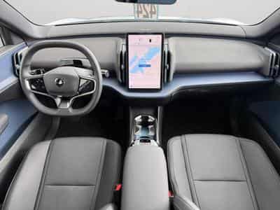 Volvo EX30 Plus Extended Range / Electrique (2024) - Photo 3